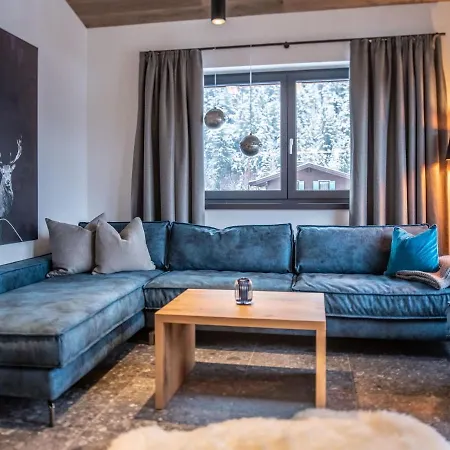 Ferienhaus In With A Carport Wald im Pinzgau