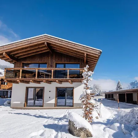 度假居 In Pinzgau Near Slopes & Sauna *