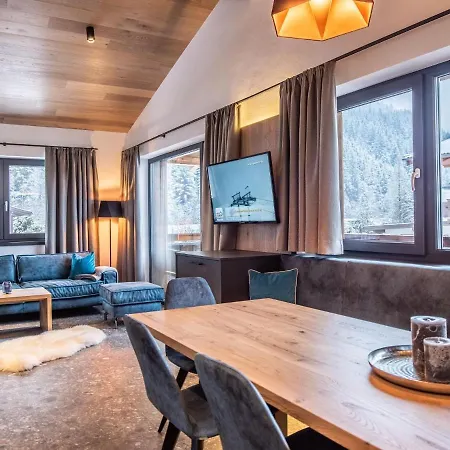 In Pinzgau Near Slopes & Sauna