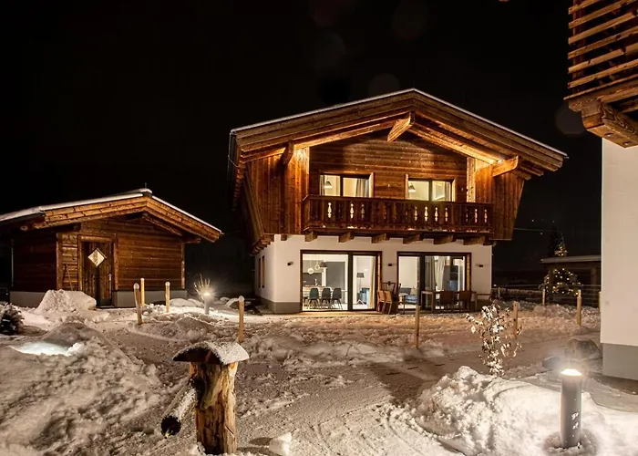 In Pinzgau Near Slopes & Sauna 度假居