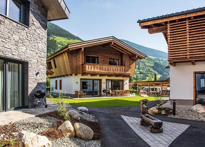 In Pinzgau Near Slopes & Sauna 度假居