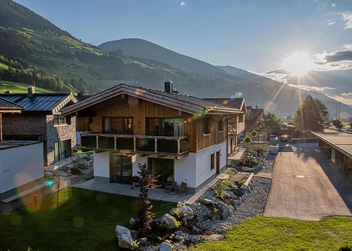In Pinzgau Near Slopes & Sauna 度假居 *